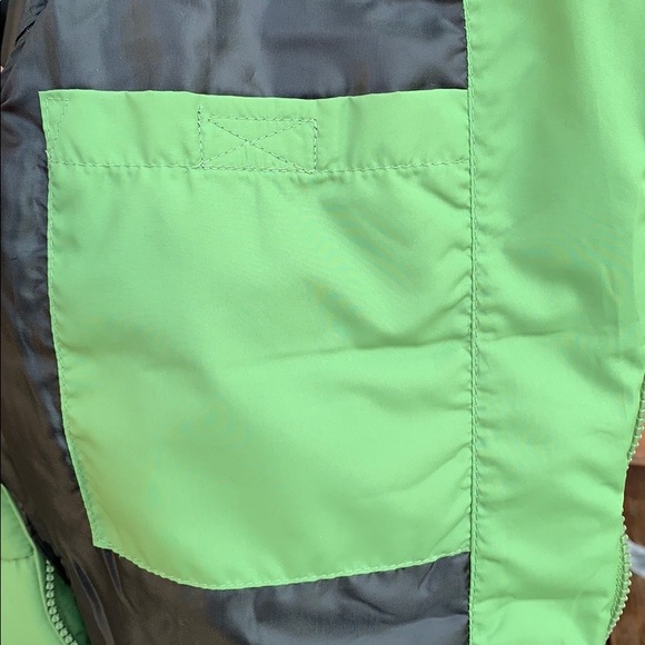 Misty Mountain vest - Picture 4 of 5